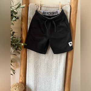 Abercrombie boys shorts